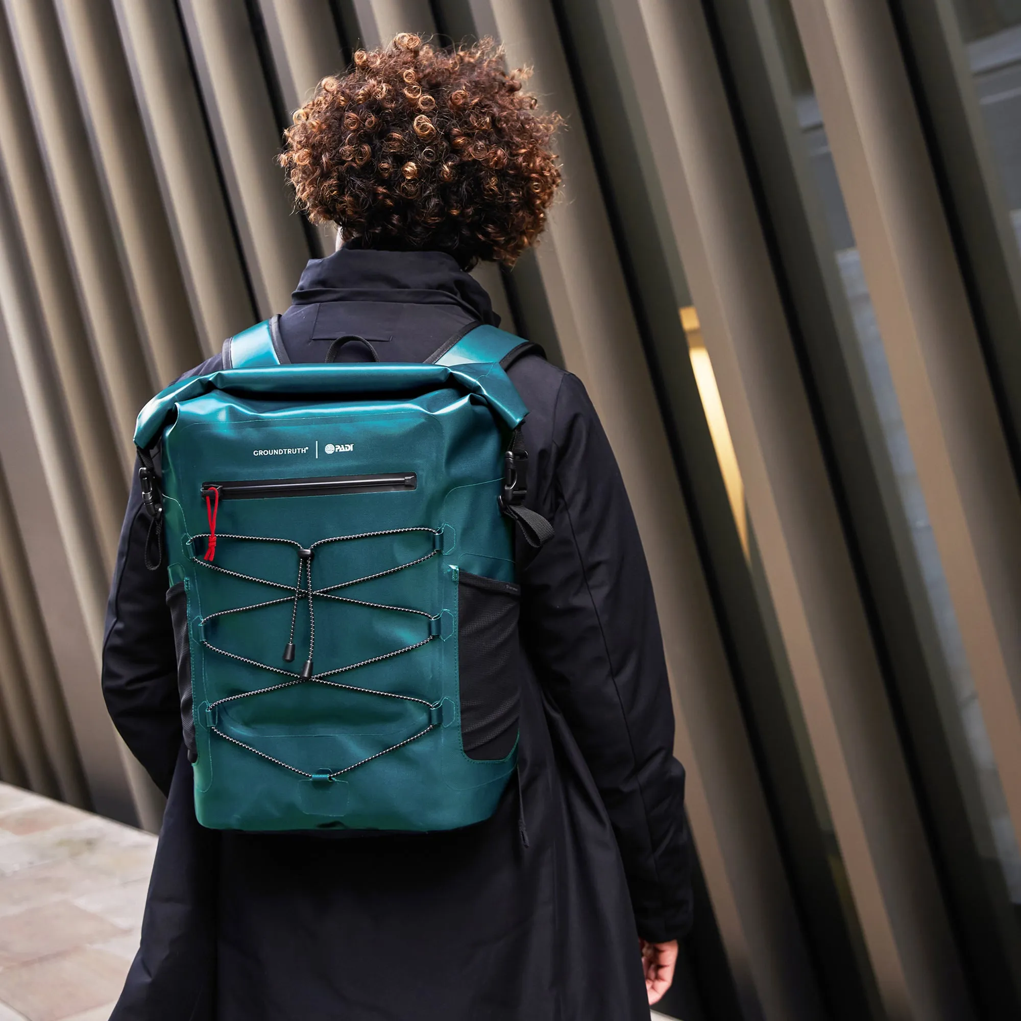 25L Roll Top Dry Backpack | UNDA