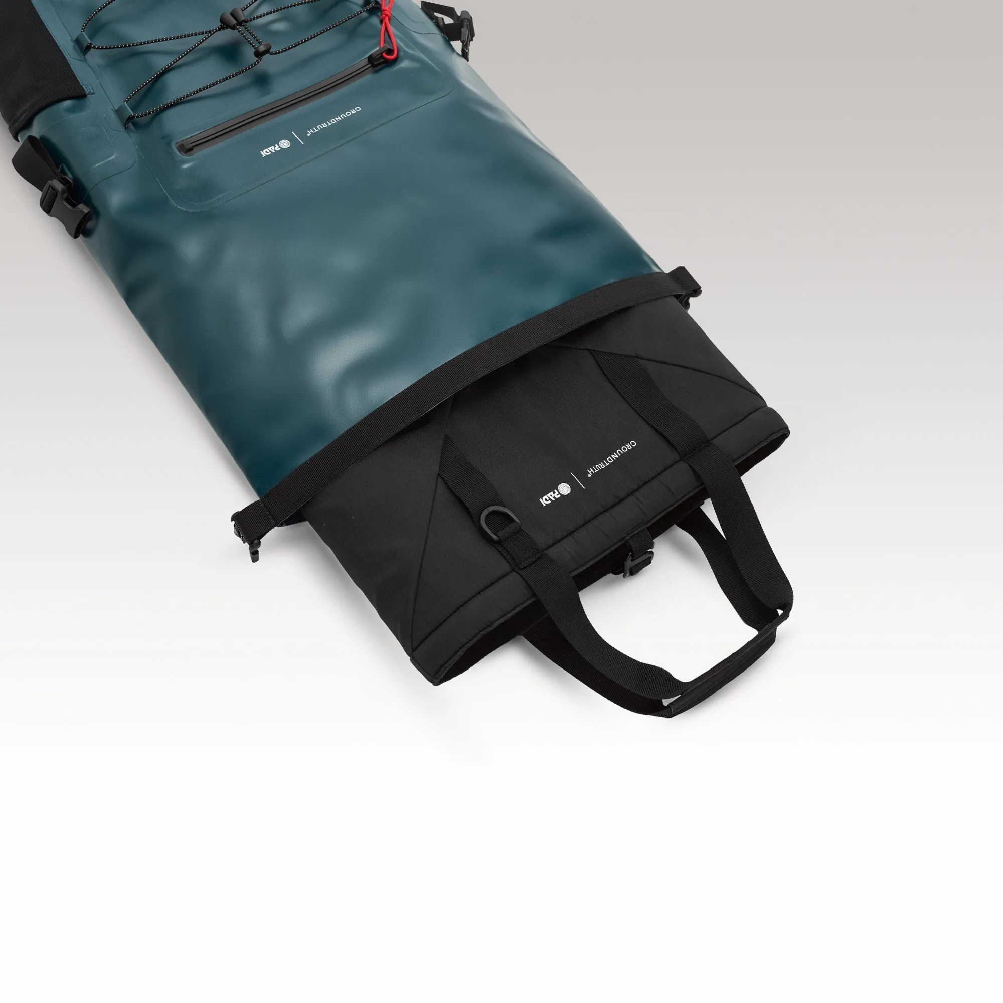 25L Roll Top Dry Backpack | UNDA