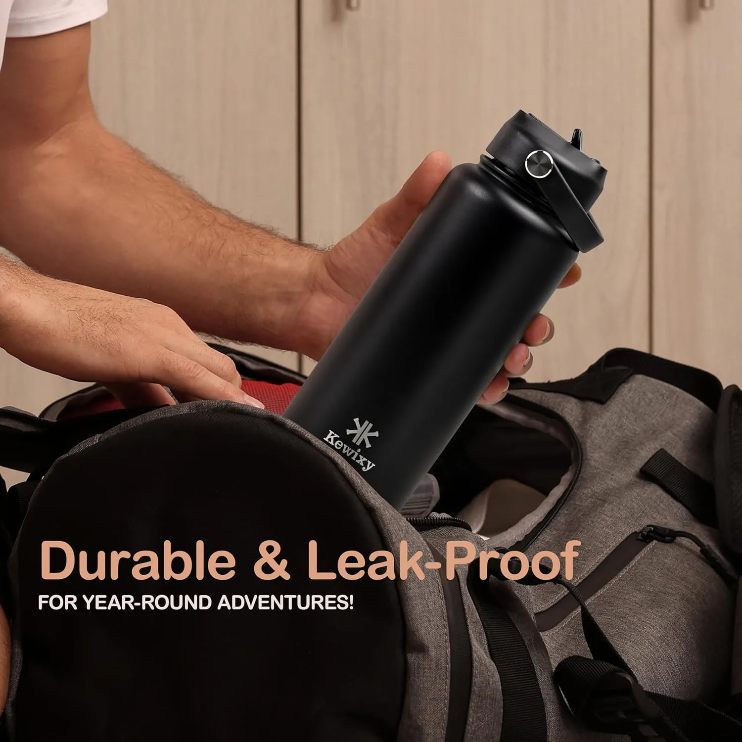 32 oz Insulated Water Bottle with Straw, Leak Proof Water Bottle Stainless Steel with Flip Straw and Handle, Metal, Reusable, Wide Mouth, for Travel, Gym and School (Carbon Black)