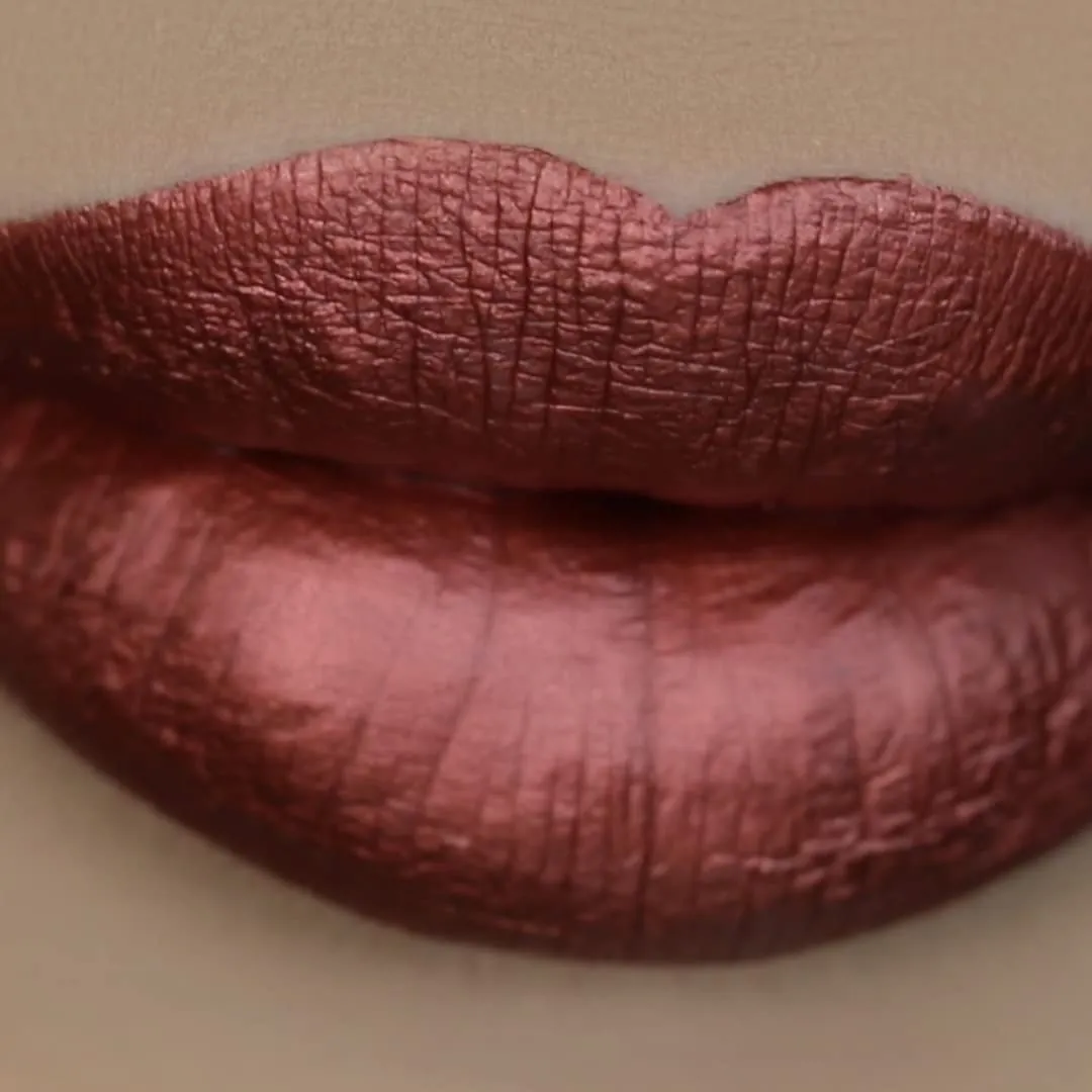 Beauty Bakerie Lip Whip Liquid Lipstick for Women, Hydrating Moisturizer Lip Gloss Lip Tint, Long Lasting Waterproof Lip Stain Matte or Metallic, 3.5mL, Cinnamon Roll