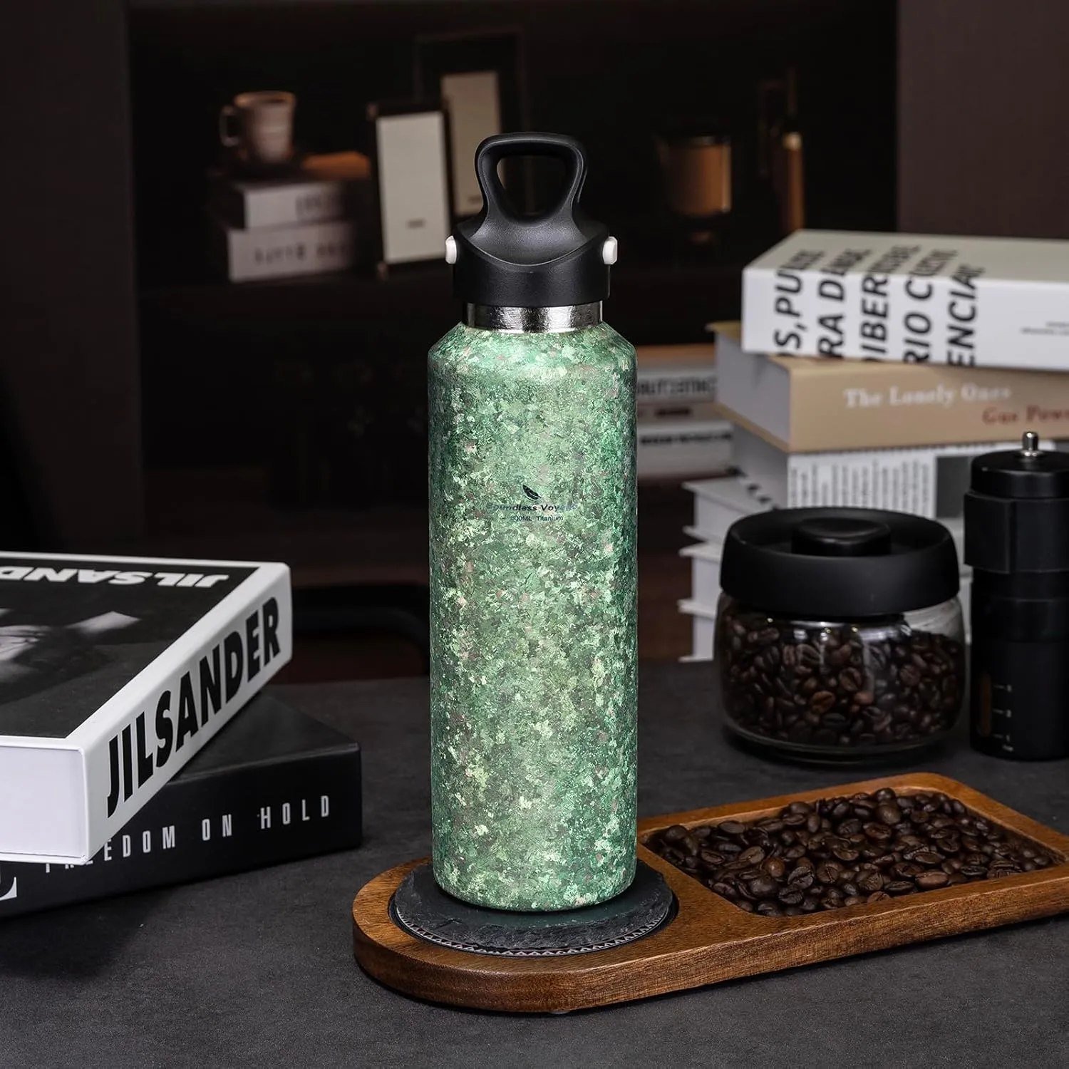 Boundless Voyage Titanium Vacuum Water Bottle Double-Walled Insulated Cup Lightweight and Leak-Proof Travel Outdoor Office School Sport Bottle (600ml green)