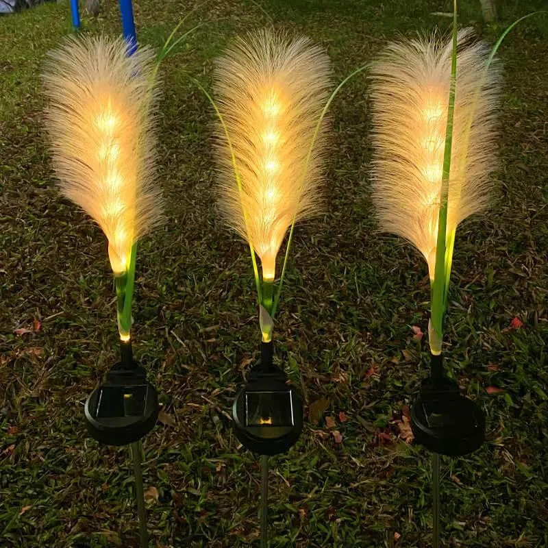 Garden Reed Lantern - Solar Outdoor Decorative Light