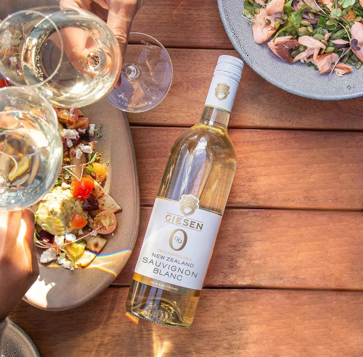 Giesen Dealcoholized Sauvignon Blanc, Non-Alcoholic White Wine, Fresh Aromatics, Crisp, Clean Flavors, Marlborough, New Zealand, 750ml (750ml, 1)