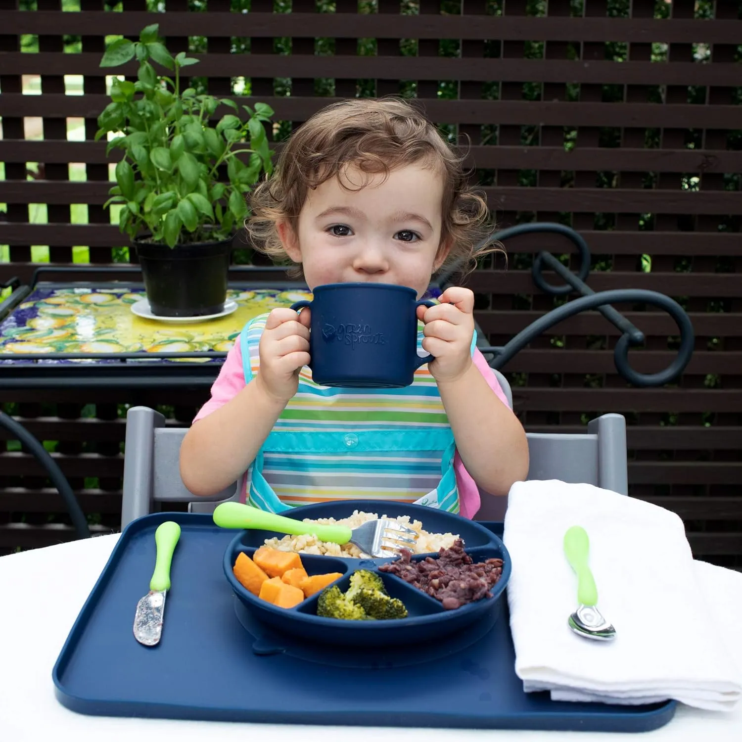 green sprouts Snap and Go Easy-wear Bibs for Baby & Toddler (3 pk) | Protection for Messy Eaters | Flipped Pocket, Easy Clean