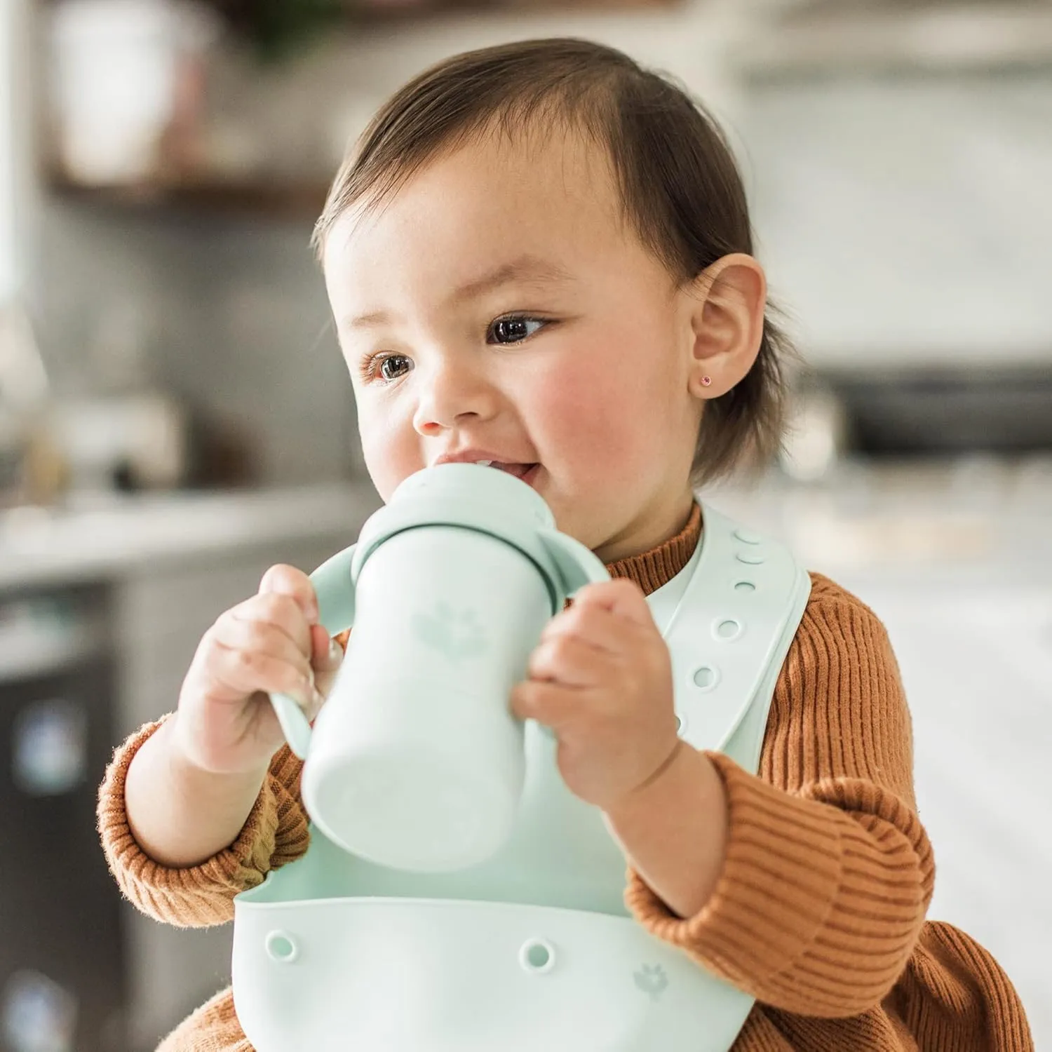 green sprouts Unisex Baby Silicone Scoop Bib