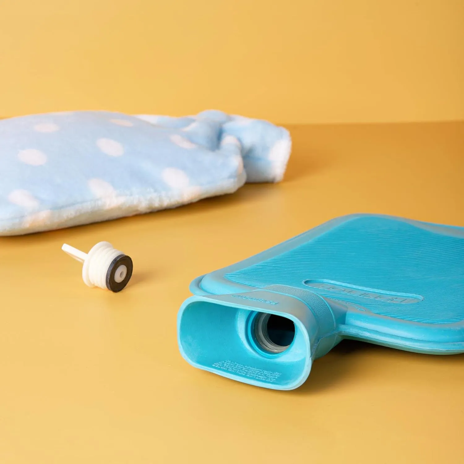 HomeTop Premium Classic Rubber Hot or Cold Water Bottle with Soft Fleece Cover (2 Liters, Blue/Blue Polka Dot)