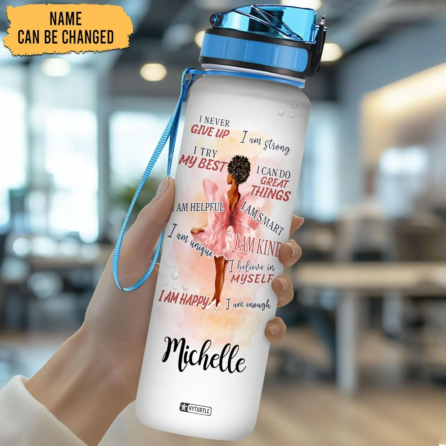 HYTURTLE Personalized I Never Give Up Black Queen 32Oz Liter Motivational Water Bottle, Customized Africa American Black Queen Name With Time Marker Gift For Black Women On Birthday Mother's Day