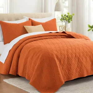 Lavsiry Burnt Orange Quilt King Size Bedding Set, Summer Thin Microfiber Quilted Bedspread & Coverlet, Soft Lightweight Comforter for All Seasons - 3 Piece(1 Quilt, 2 Pillow Shams)