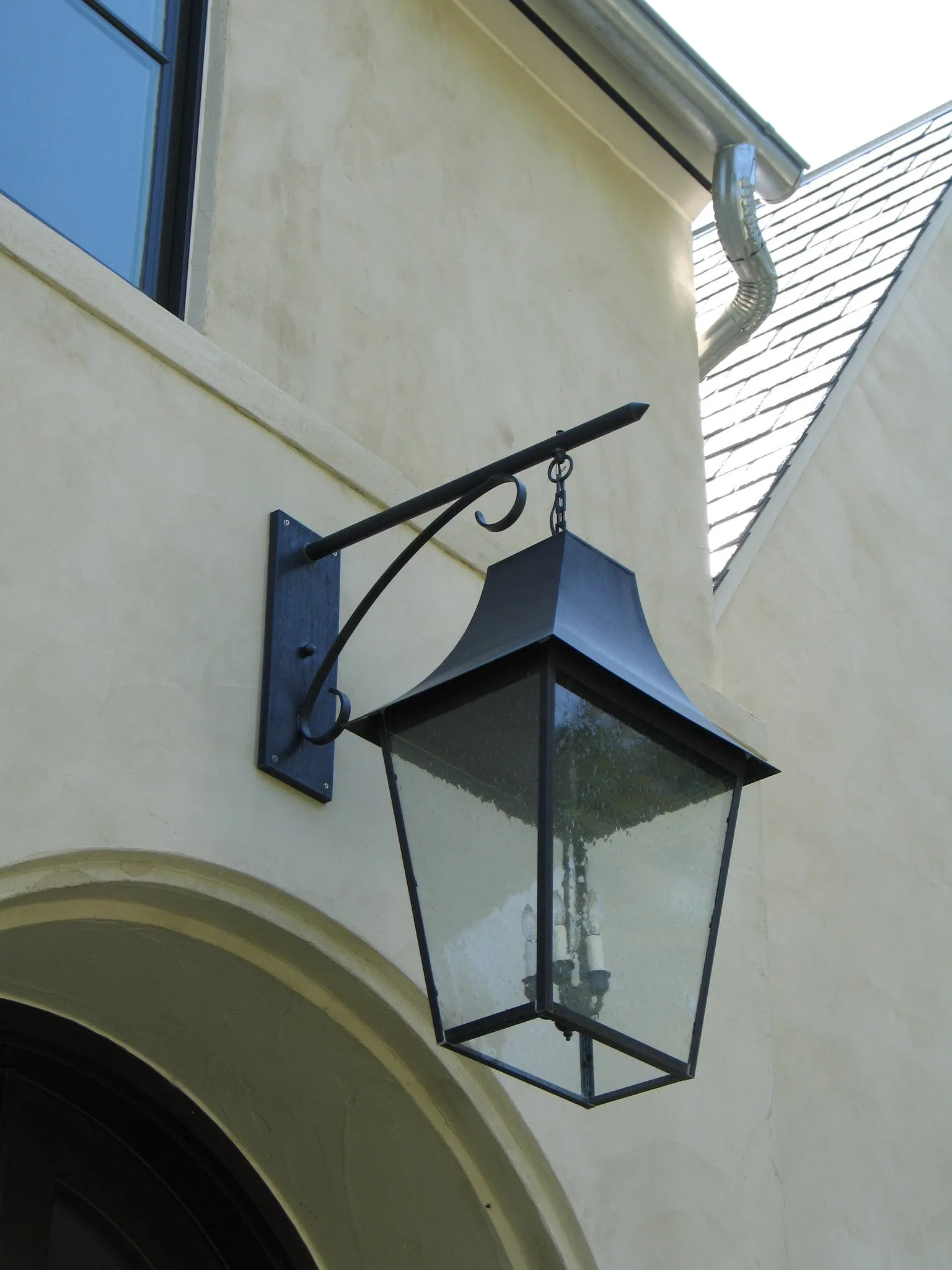 Mansord Lantern - Wall Mount
