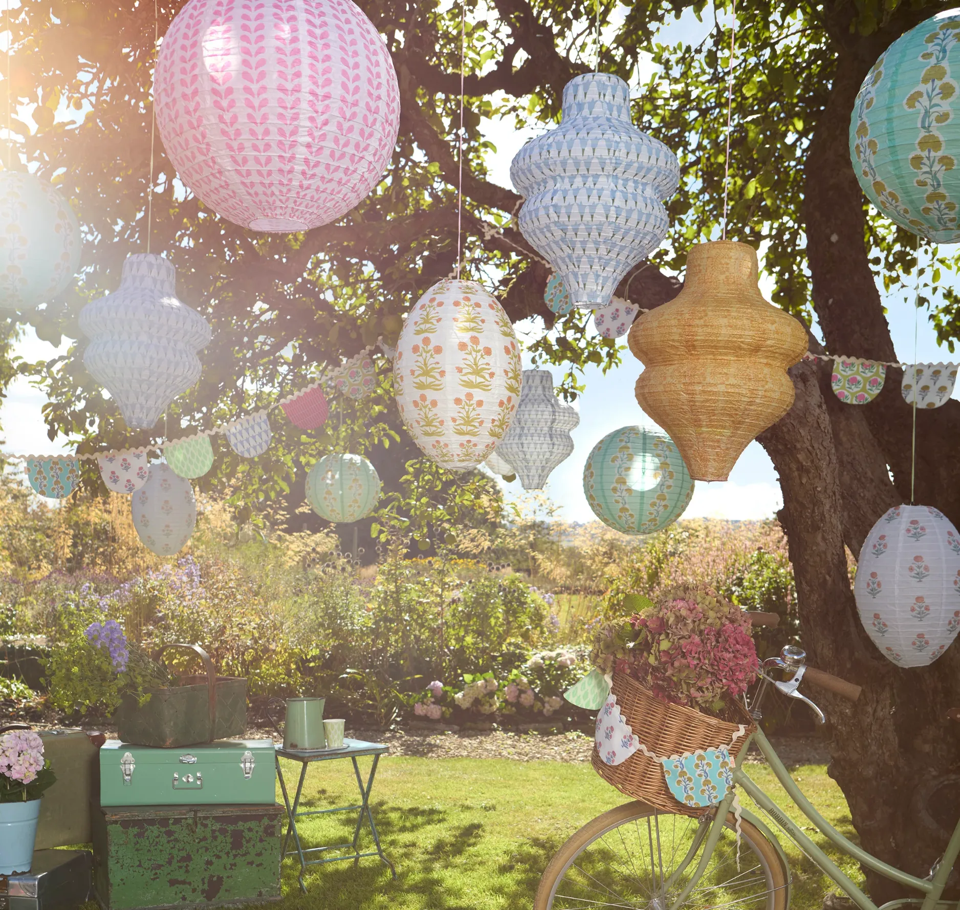 Molly Mahon Hanging Lanterns - Pink & Yellow