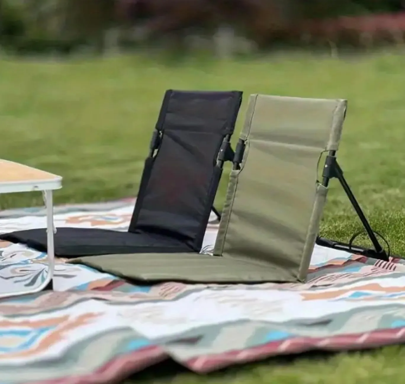 Portable Folding Beach Chair, Ultra-Light Aluminum Frame, Folding Lazy Chair for Camping, Beach, Travel, Black/Green (Black)