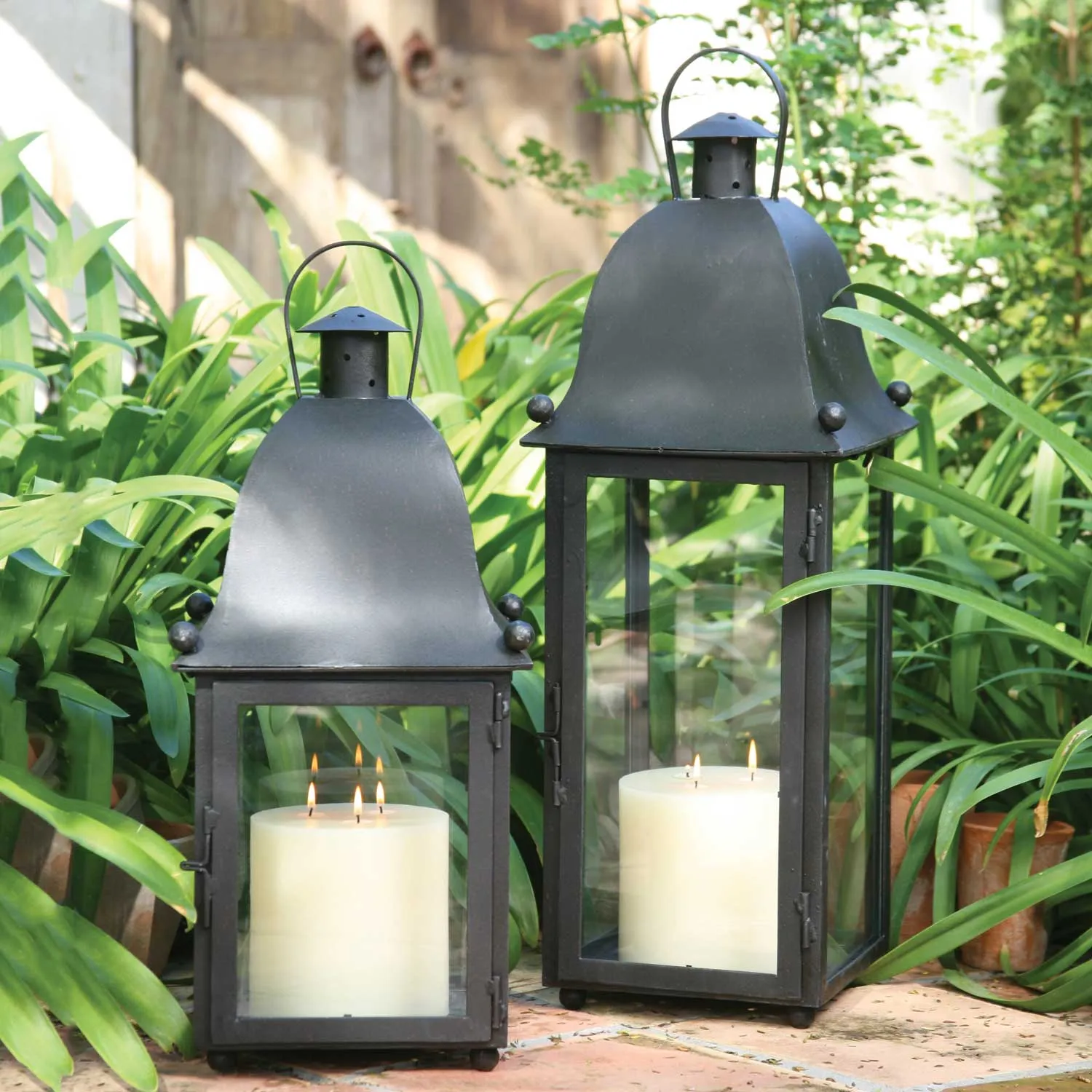 San Juan Lantern - Black Hanging Lantern Iron / Glass