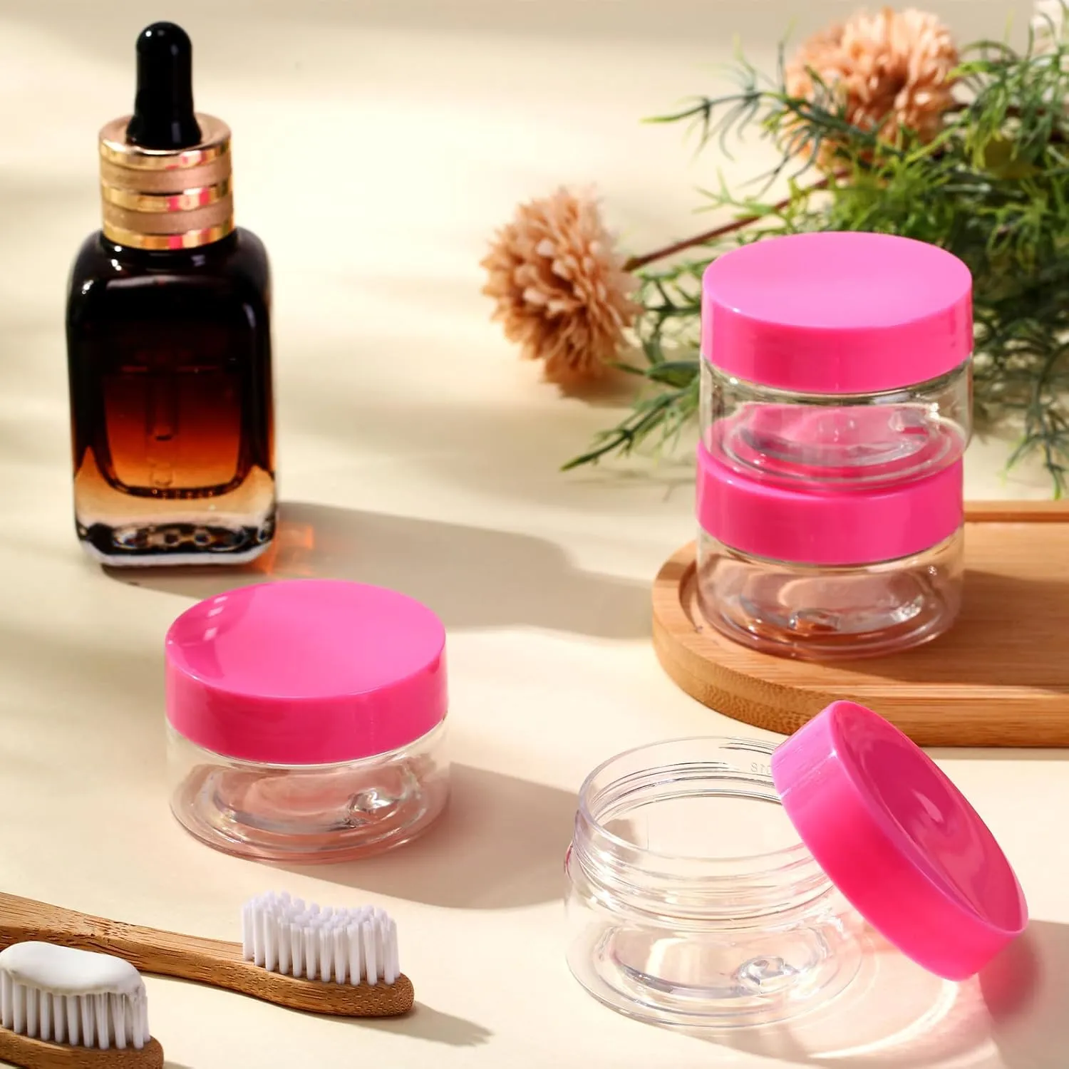 SATINIOR 100 Pcs Plastic Jars with Lids Small Containers Lids Wide Mouth Small Plastic Containers for Lotion Cream Rhinestones Body Butters Travel Storage(1 oz,Clear with Pink Lid)