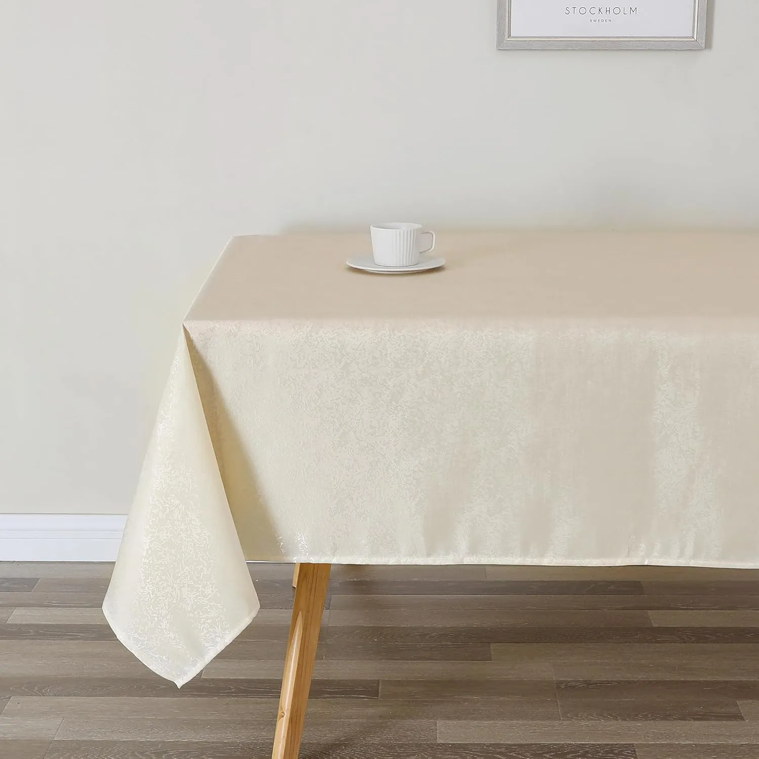 Tablecloth Cream Jacquard Rectangle Table Cloth 54 X 84 Inch, Water Resistant and Wrinkle Free Table Cover for Outdoor,Indoor,Party,Wedding,Dining Room
