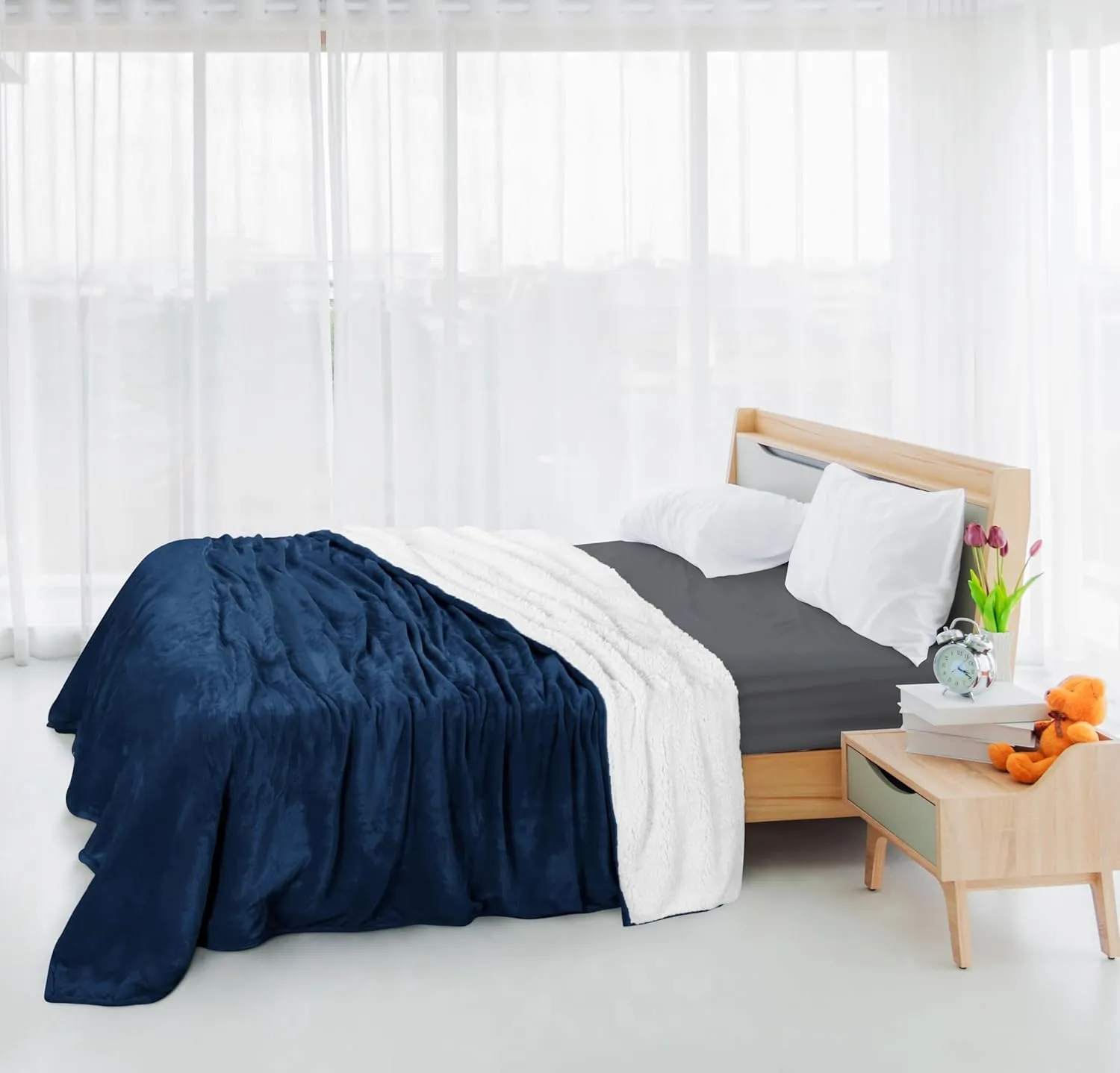 Utopia Bedding Sherpa Blanket Queen Size (Navy, 90x90 Inches) - Soft Lightweight Plush Fleece Reversible Blanket for Bed, Sofa, Couch, Camping and Travel