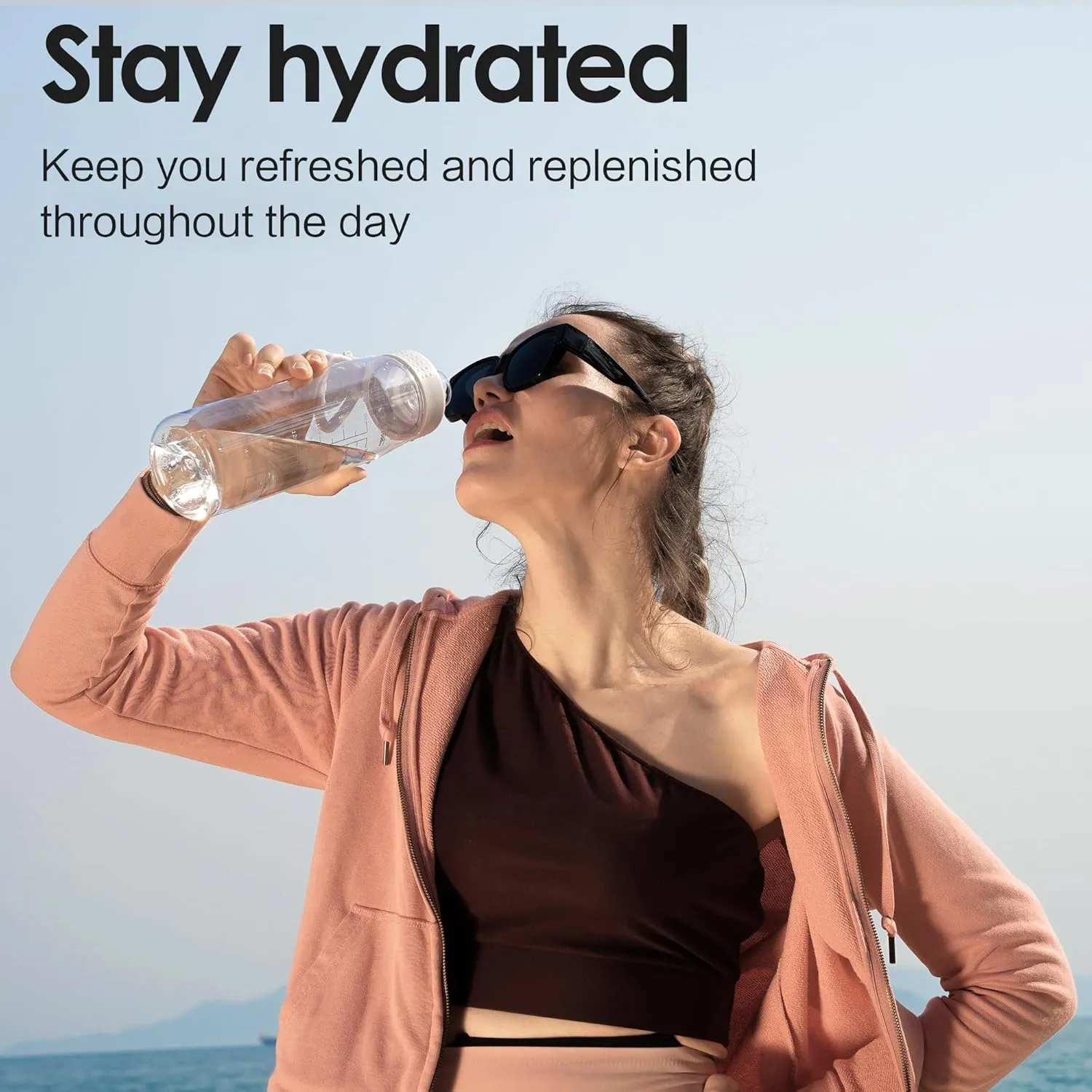 Water Bottle 32oz, clear water bottle with Chug Lid and Carry Handle, Reusable, Tritan, BPA Free, Hiking Water Bottle Suitable for Travel, Outdoors, Gym, Travel, Home, School (Rose)