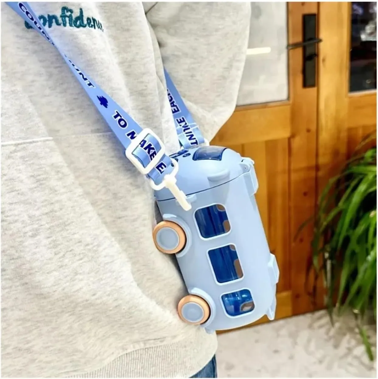 Water Bottle Portable Water Bottle With Shoulder Strap Cute Car Straw Water Cup Bus Shape Kettle 500 Ml Drinking Cup(Blue)